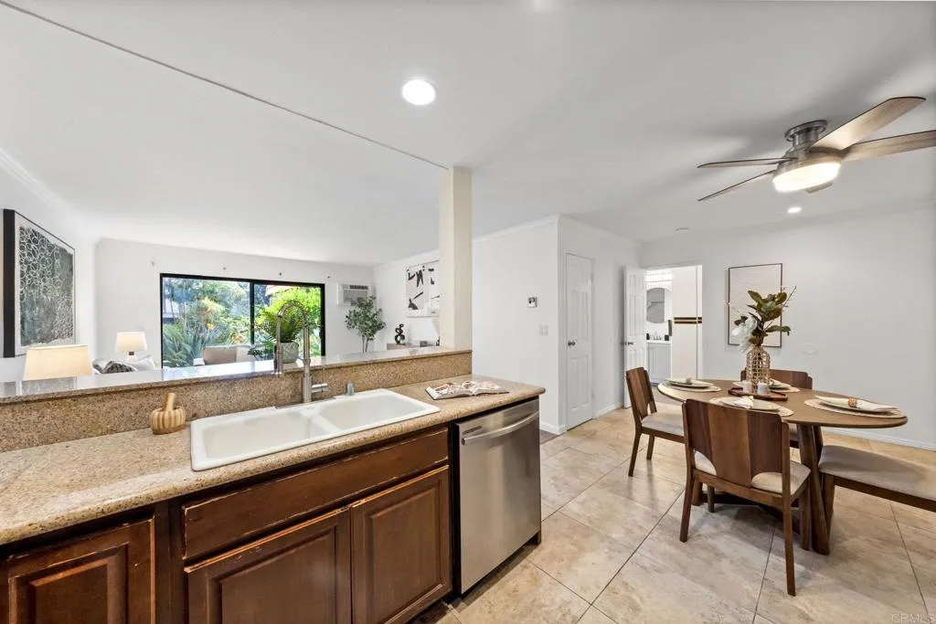 https://cdn.realtyfeed.com/cdn/127/306382190/1ba9840e76fb76be09614dabf12bda1d.webp