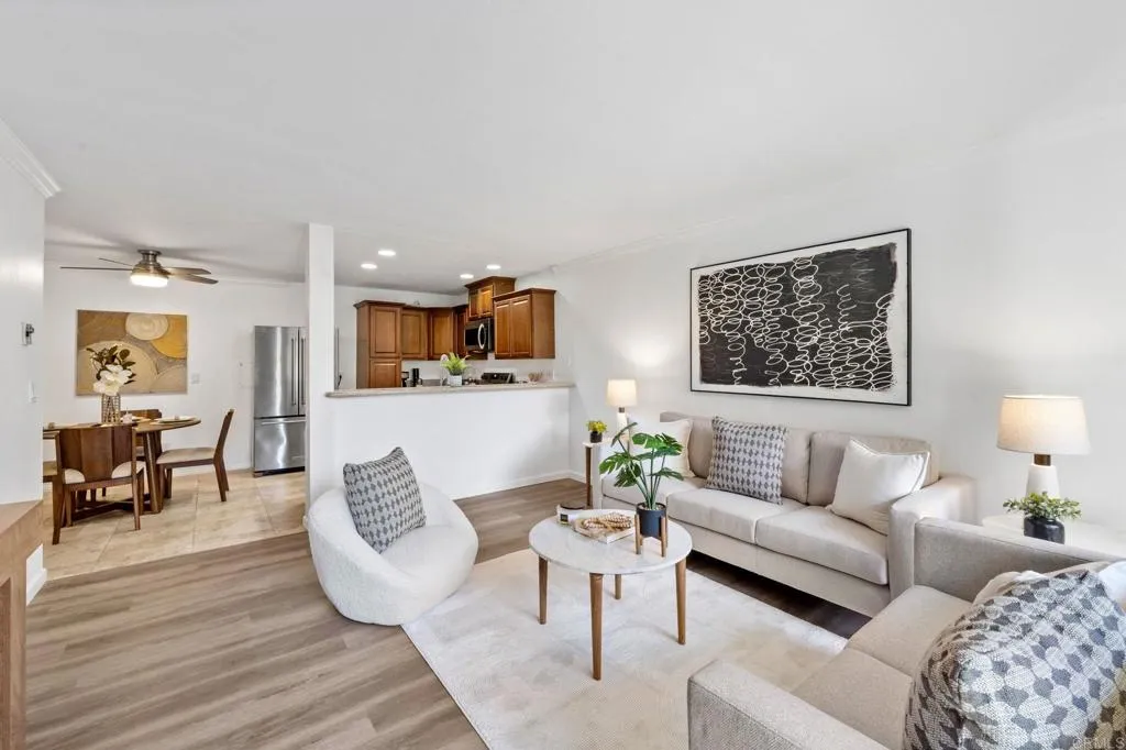 https://cdn.realtyfeed.com/cdn/127/306382190/bd88e928ca86f5321725f573ddc6e7ee.webp