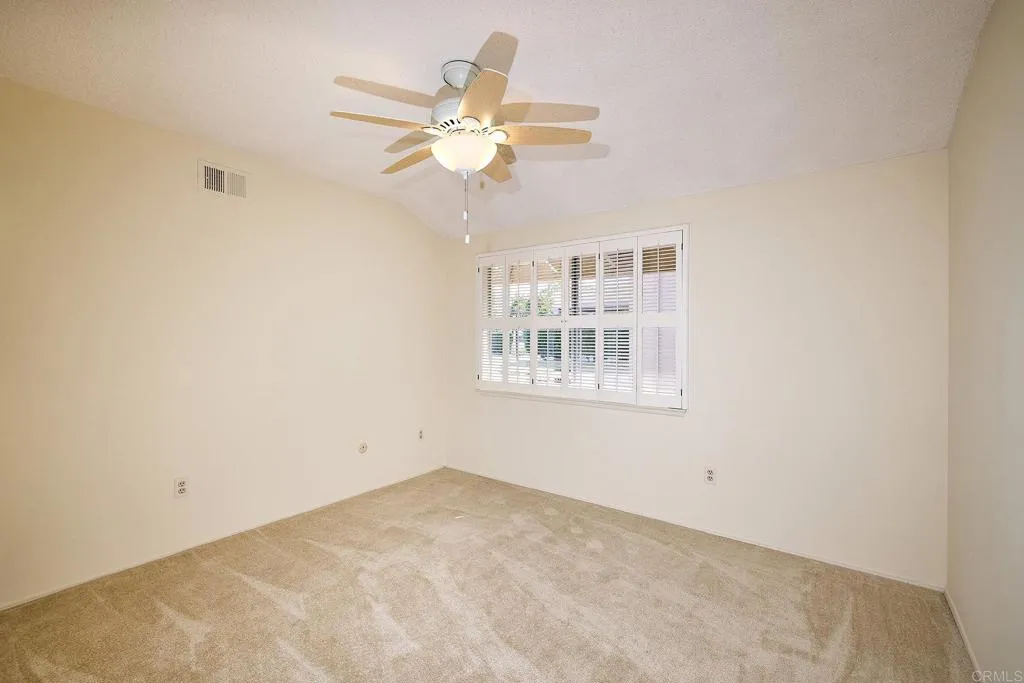 https://cdn.realtyfeed.com/cdn/127/306382251/c7507c348772602dcb28e99f33b3336e.webp