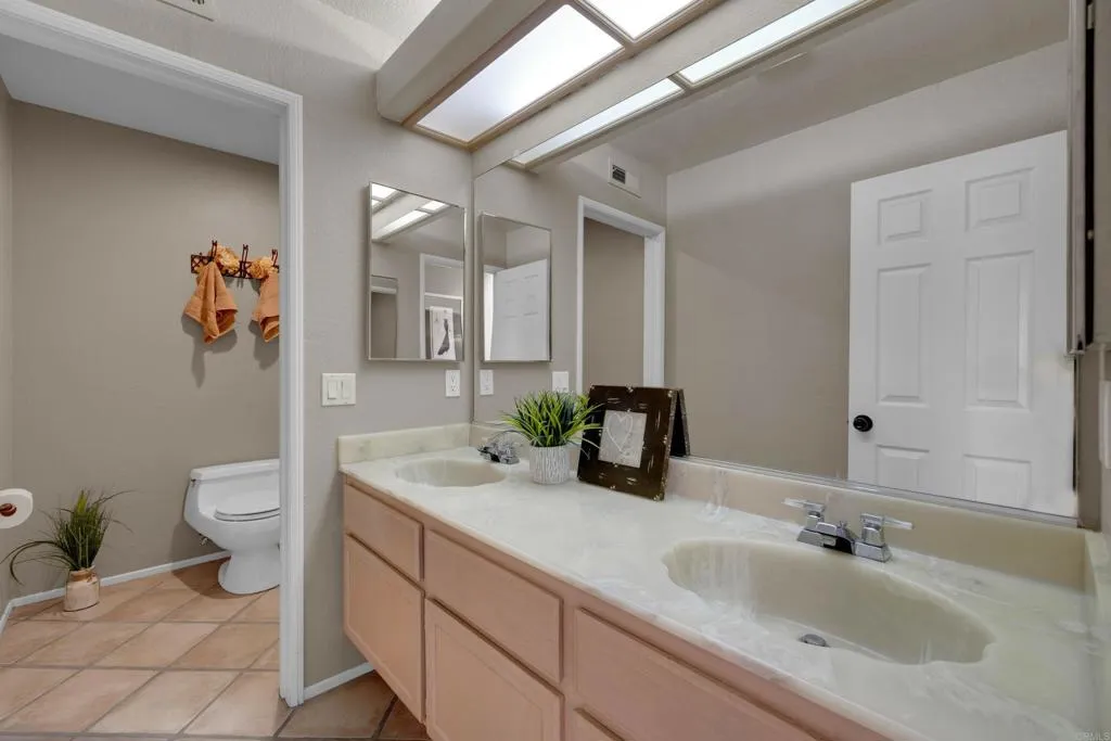https://cdn.realtyfeed.com/cdn/127/306382523/cac30c9e88419def3860cda948f12364.webp