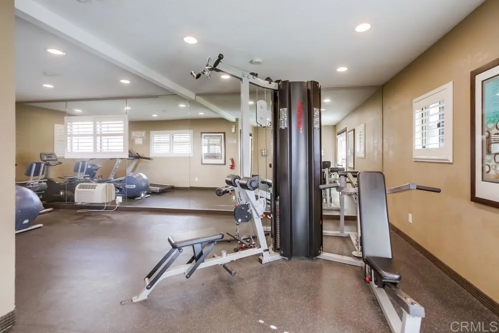 https://cdn.realtyfeed.com/cdn/127/306382666/4b103cca64de5d5e78f30e2109efcab9.webp