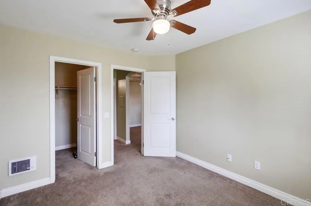 https://cdn.realtyfeed.com/cdn/127/306382666/577dc276be783be7f008210494fc995f.webp