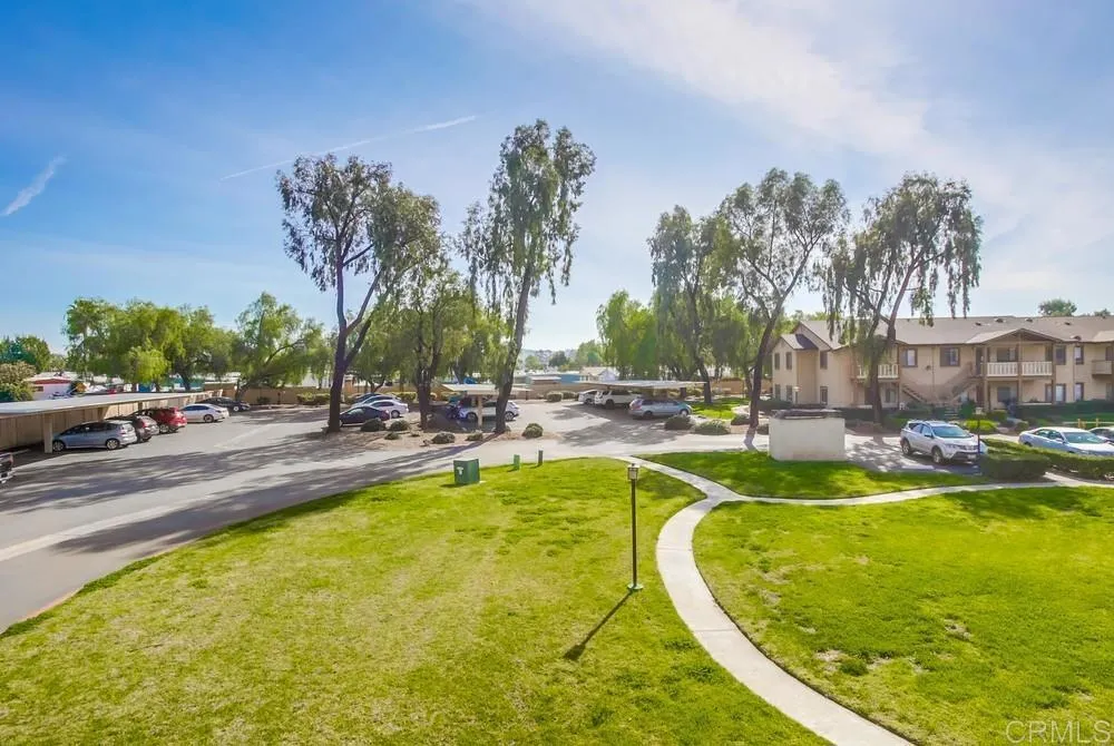https://cdn.realtyfeed.com/cdn/127/306382666/95a9456cd4ea14d194f90f044170576f.webp