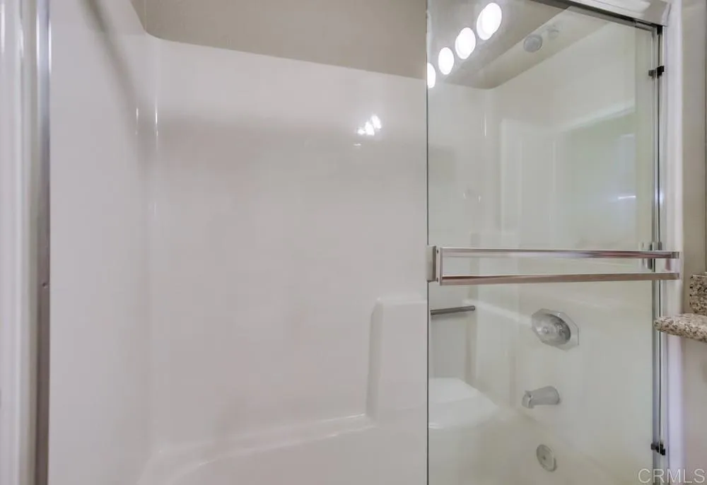 https://cdn.realtyfeed.com/cdn/127/306382666/dd9270d36df80e2734d366815ce239f3.webp