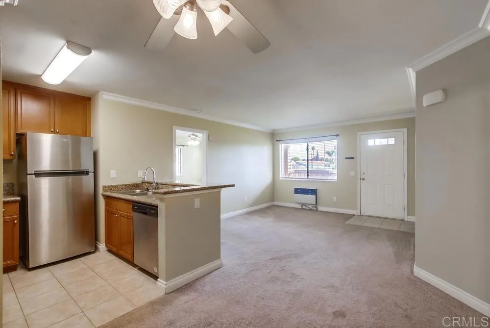 https://cdn.realtyfeed.com/cdn/127/306382666/f0a5a67a5ec992ae47f78c6ebfbd91d1.webp