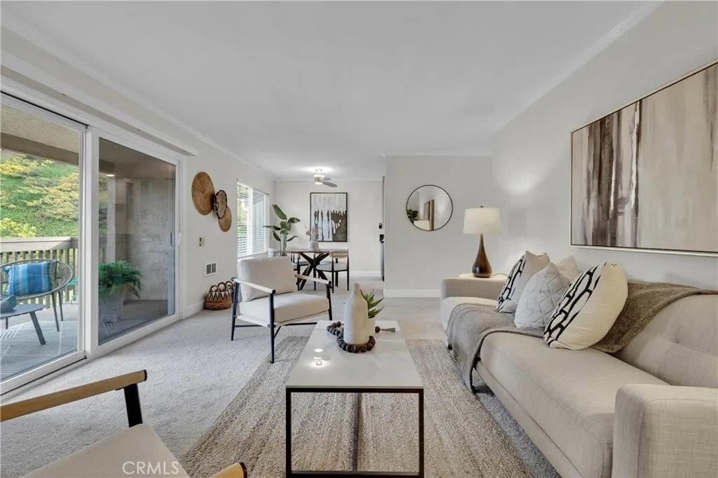 Photo #5: OC25050519 Listing 