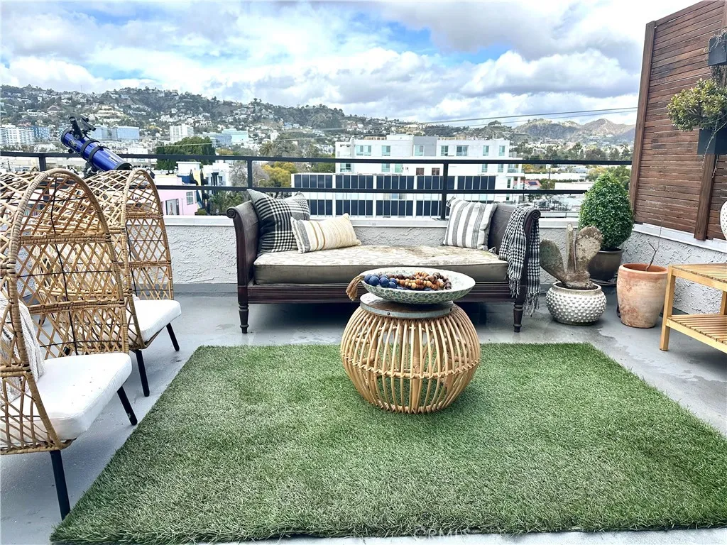 660 N Sweetzer Avenue Unit 302, Los Angeles, Ca 90048 - Photo 3 of 75, West Hollywood, CA