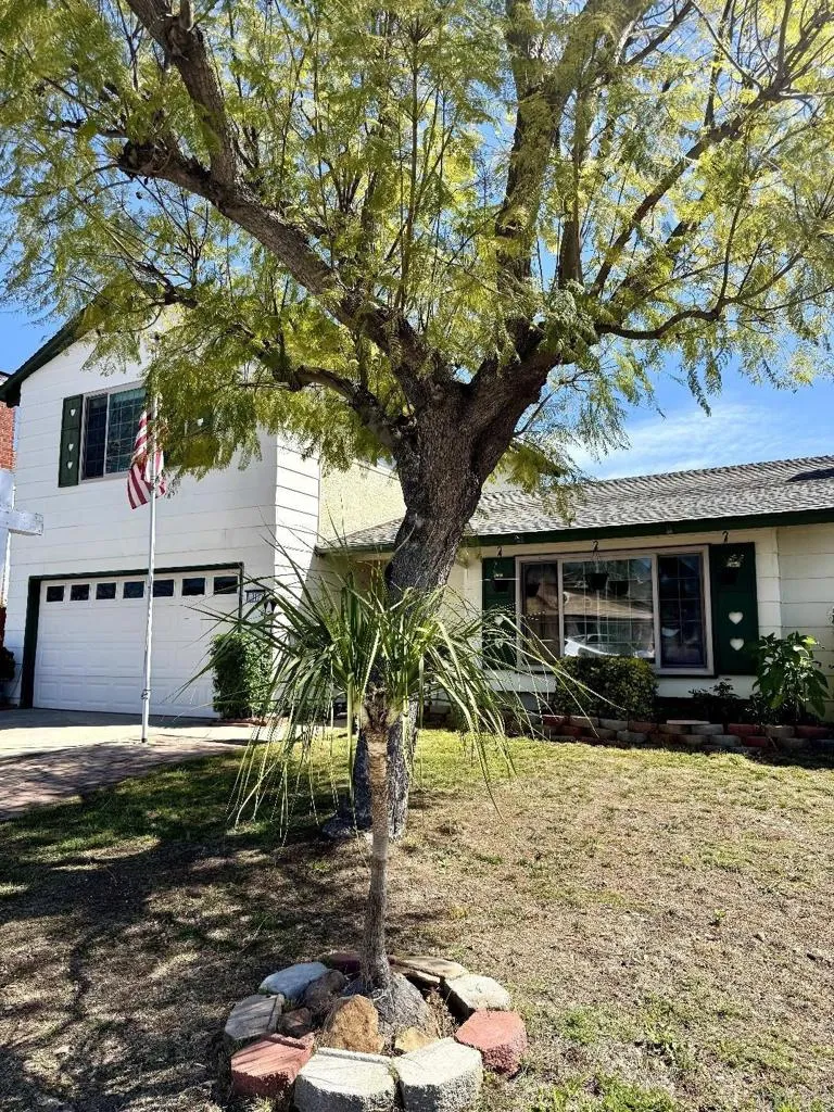 https://cdn.realtyfeed.com/cdn/127/306382955/0d84033c6c8c6440a910d2dcbf884afd.webp