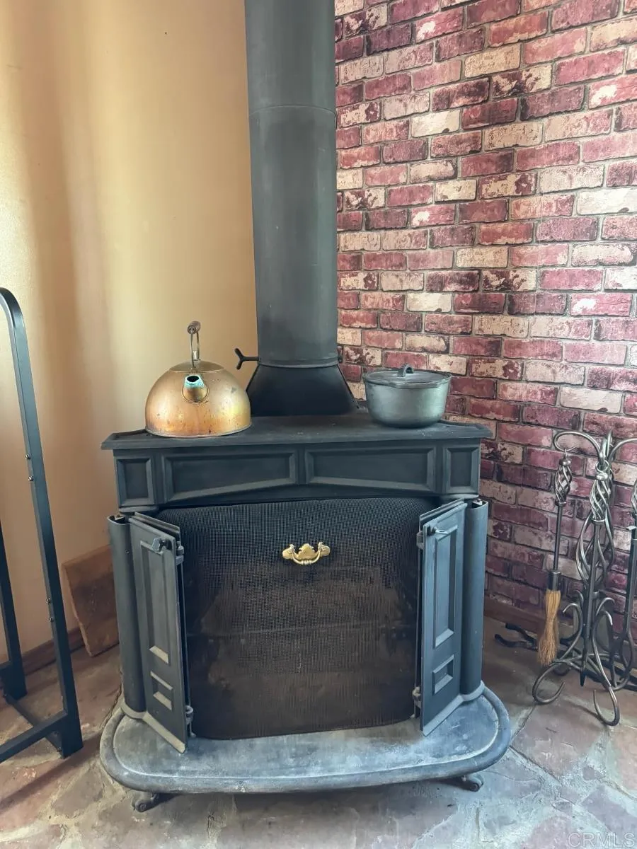 https://cdn.realtyfeed.com/cdn/127/306382955/8be9b3a0b46929a81a98443fa6c17f14.webp