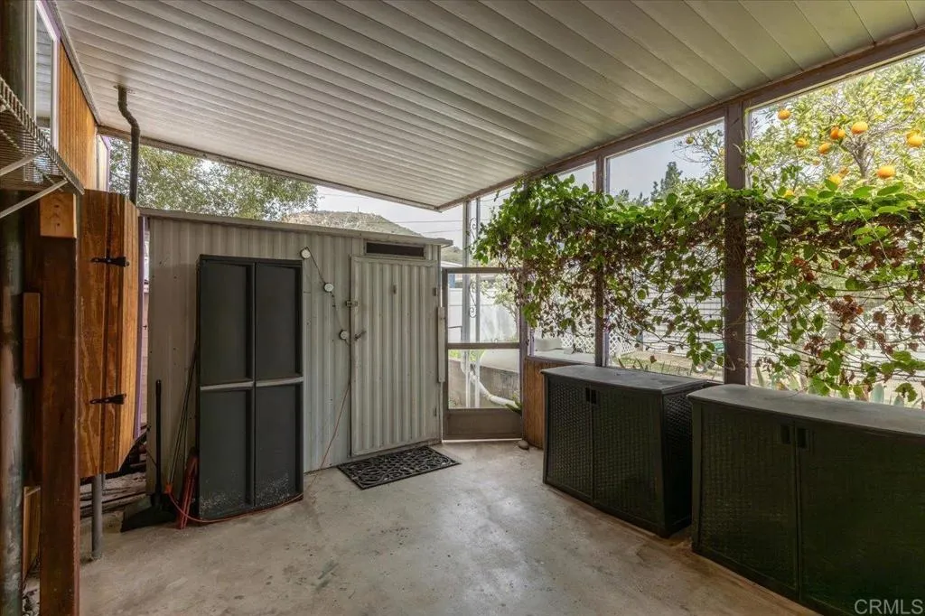https://cdn.realtyfeed.com/cdn/127/306383071/0462e1d9134f0bcec9977a970ed7cd2a.webp
