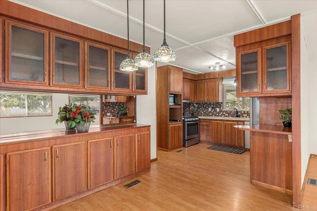https://cdn.realtyfeed.com/cdn/127/306383071/5d4db8d599955032454f073a4e8c383a.webp