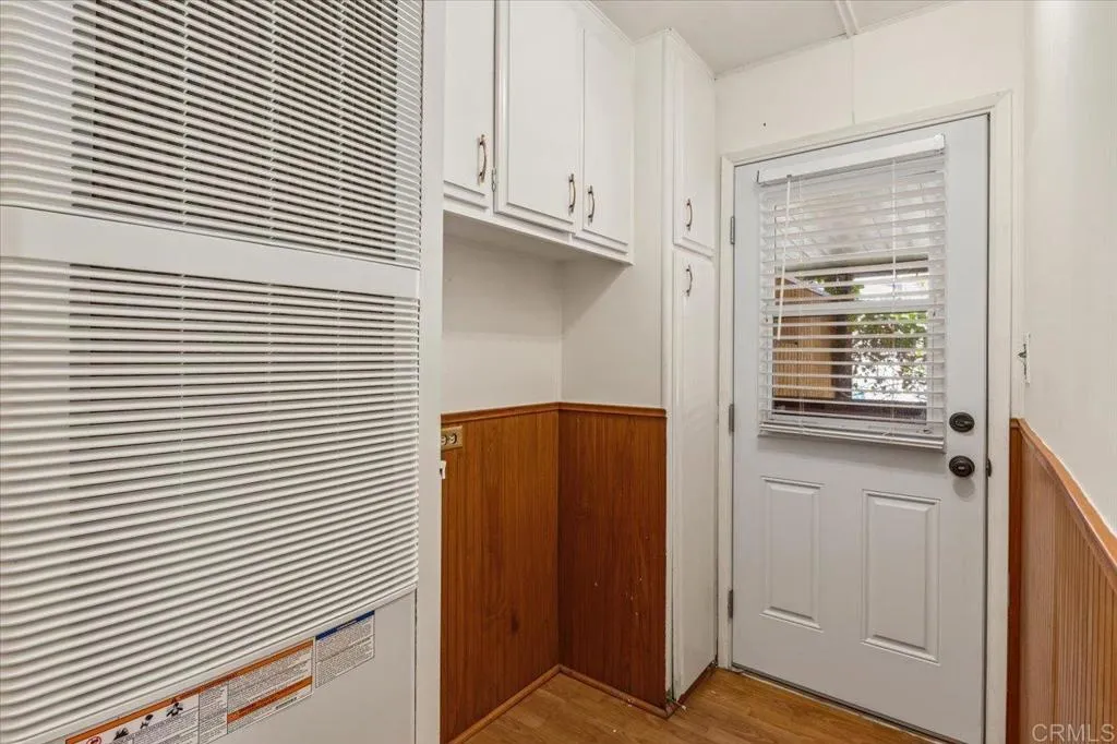 https://cdn.realtyfeed.com/cdn/127/306383071/867f11a2acf9f11de4c8a54969f8cf54.webp