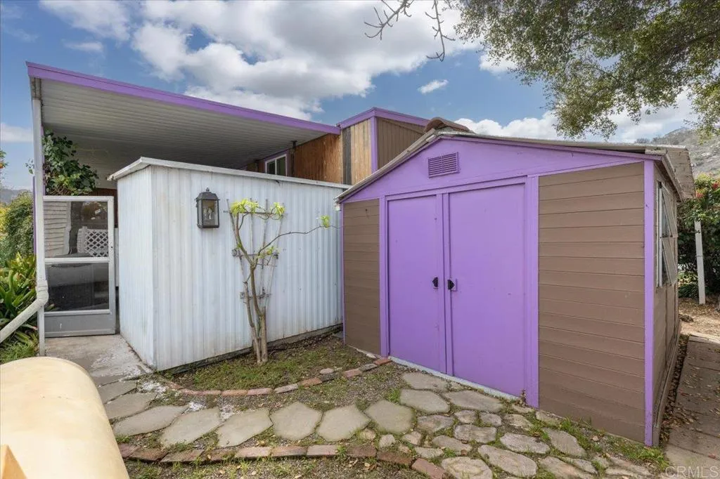 https://cdn.realtyfeed.com/cdn/127/306383071/87d788033e8da6e2ca3a5fc5c92471ea.webp