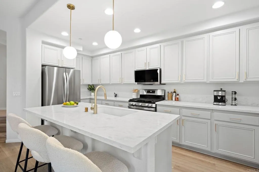 https://cdn.realtyfeed.com/cdn/127/306383226/1d39b31eac527d00b7530332eb0fc2ba.webp