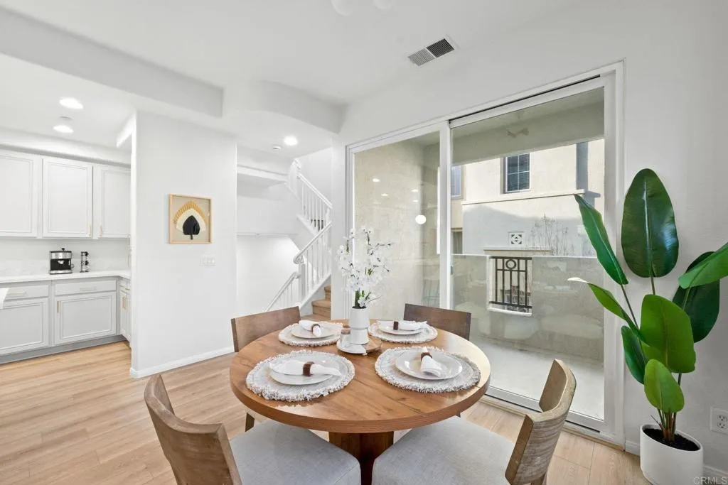 https://cdn.realtyfeed.com/cdn/127/306383226/b0a6731f1986fdc1247dfc4c008bb54f.webp