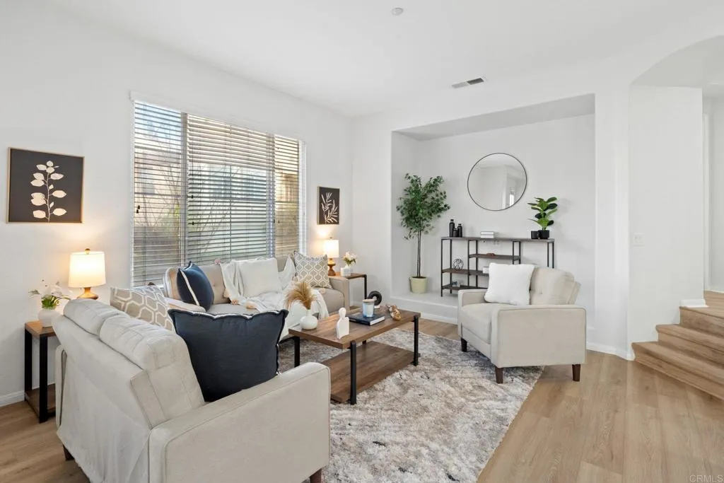 https://cdn.realtyfeed.com/cdn/127/306383226/d65b5a559dfa21fc536b2d76da2b84dd.webp