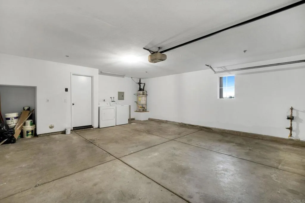 https://cdn.realtyfeed.com/cdn/127/306383226/f80ff5393b19d30dbbd067dd36b418ae.webp