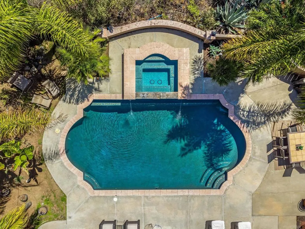 https://cdn.realtyfeed.com/cdn/127/306383362/7694f46de9bc4e54bea60ca2eb88da04.webp