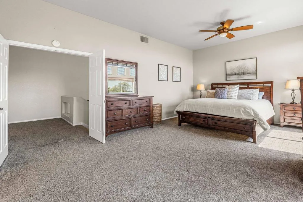 https://cdn.realtyfeed.com/cdn/127/306383362/7c3ad7609246968d99aeebff100c9c80.webp