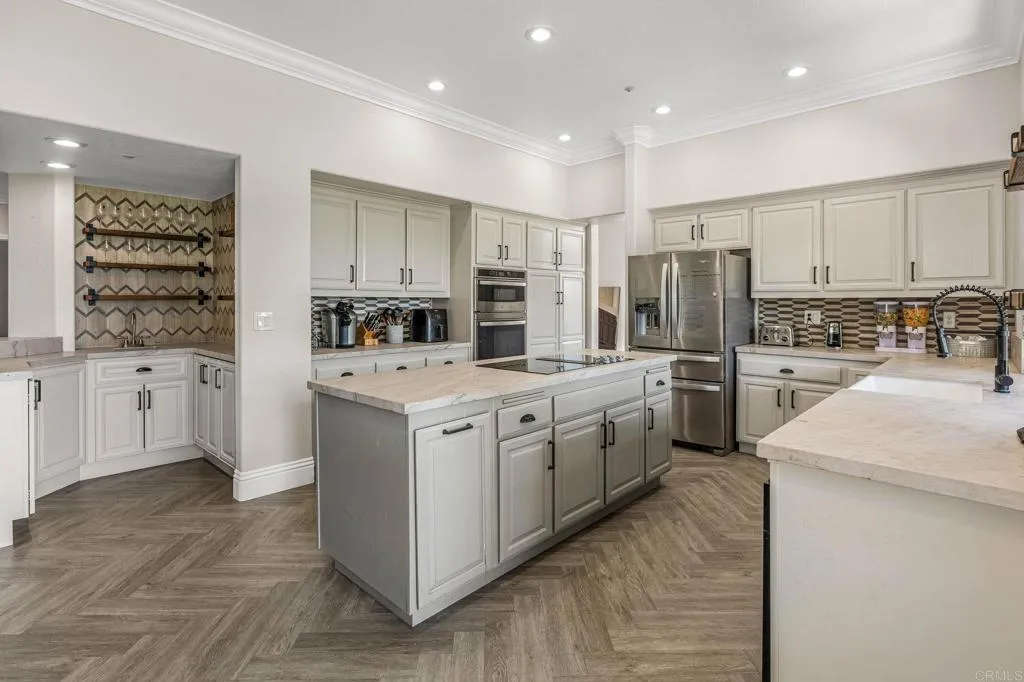 https://cdn.realtyfeed.com/cdn/127/306383362/c05f2d8f45c22fb8b944895409600d1a.webp
