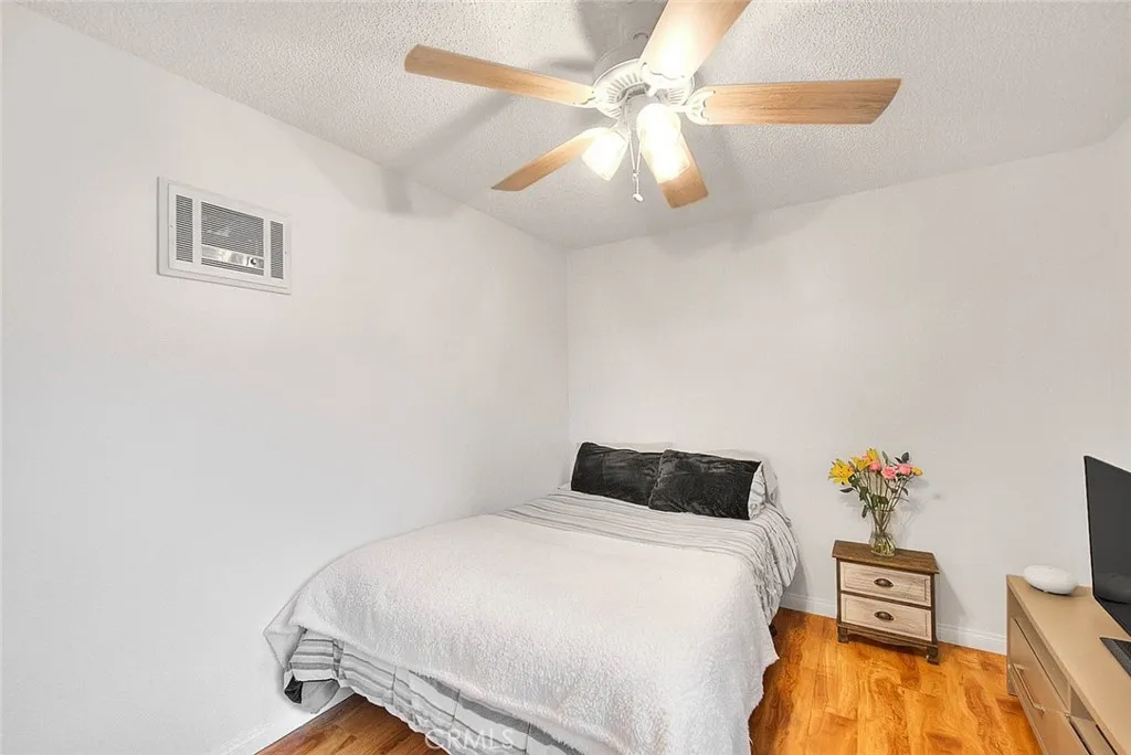 https://cdn.realtyfeed.com/cdn/127/306383454/375afc908e27e8ef673678f6971c3cb7.webp