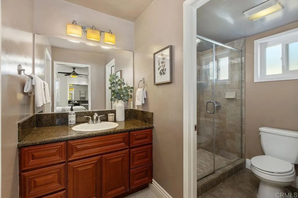 https://cdn.realtyfeed.com/cdn/127/306383696/13dc9a049cf37e9abb2ab5b07975c7b3.webp