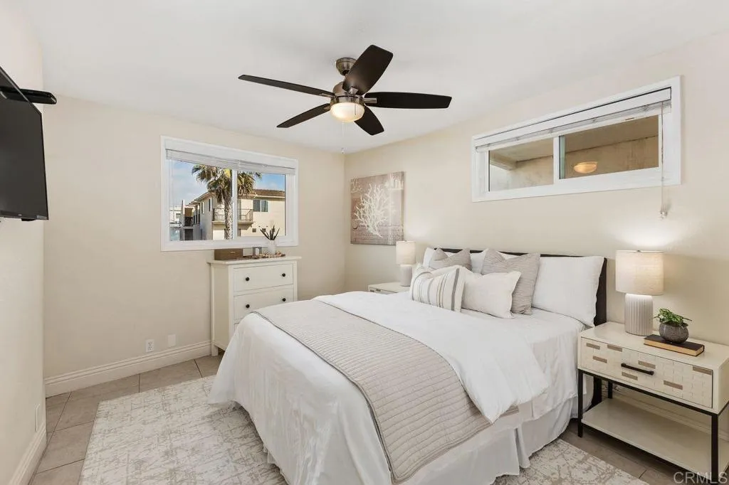 https://cdn.realtyfeed.com/cdn/127/306383696/3a6e29ece68457d4880b986184e9e5a2.webp