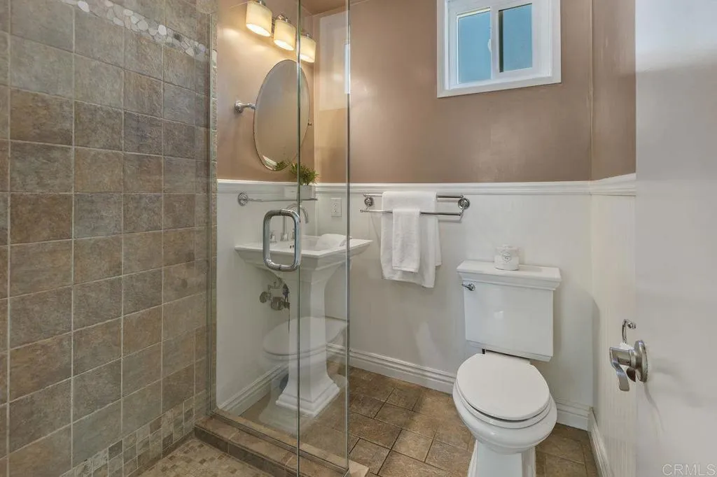 https://cdn.realtyfeed.com/cdn/127/306383696/7de939ec1ea97a5daf0fc26f2235941d.webp