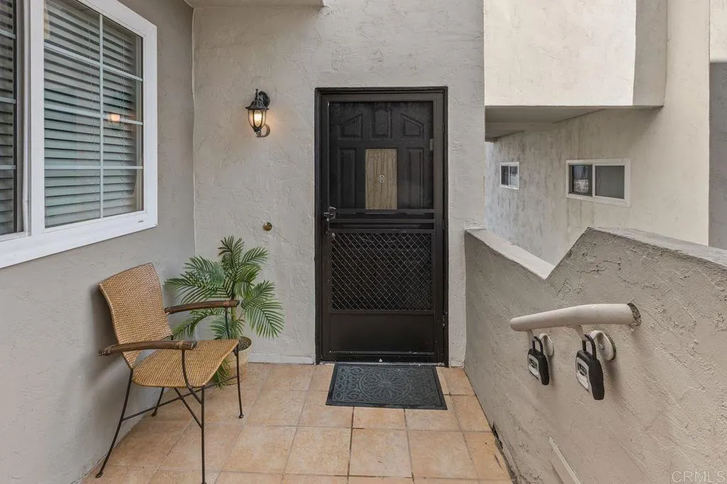 https://cdn.realtyfeed.com/cdn/127/306383696/9c5c23f7275e73e43f751a90ff5a2056.webp