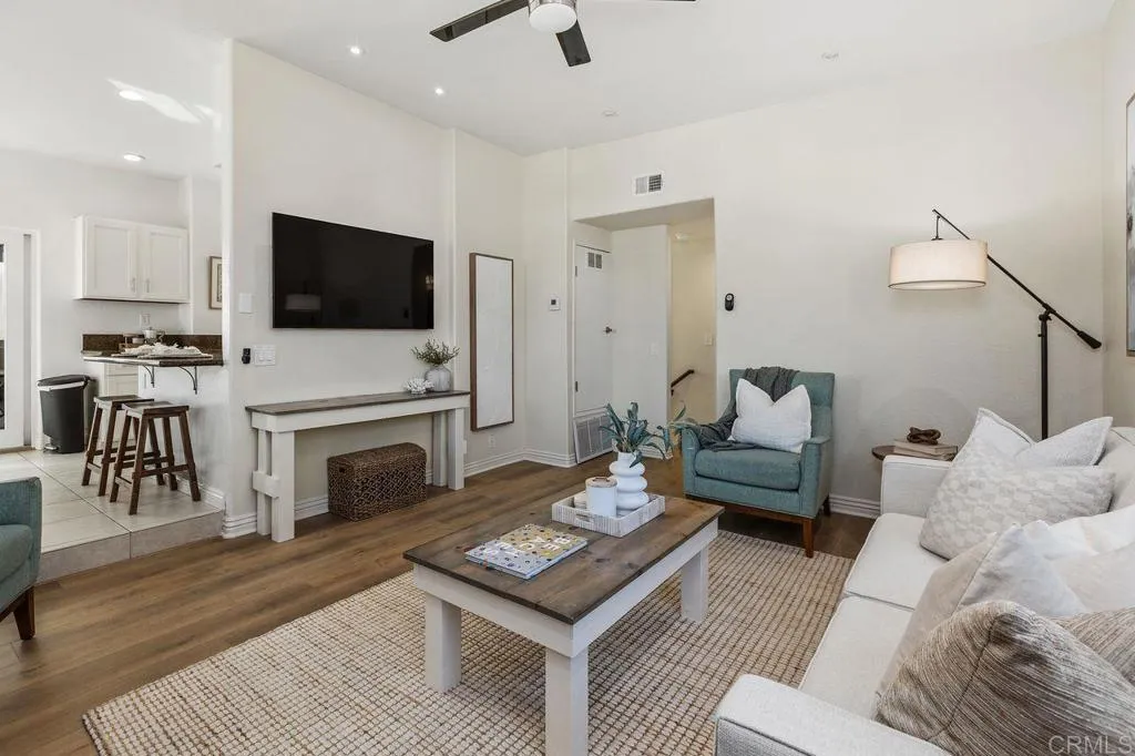 https://cdn.realtyfeed.com/cdn/127/306383696/d318fce4c9821dd860d96ffa492f7710.webp