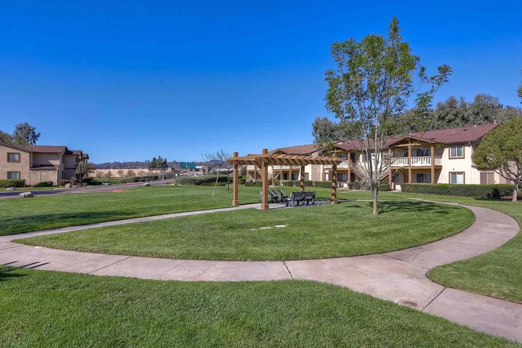 https://cdn.realtyfeed.com/cdn/127/306383699/ba9f64504b9adbe2598cc8f34753f65d.webp