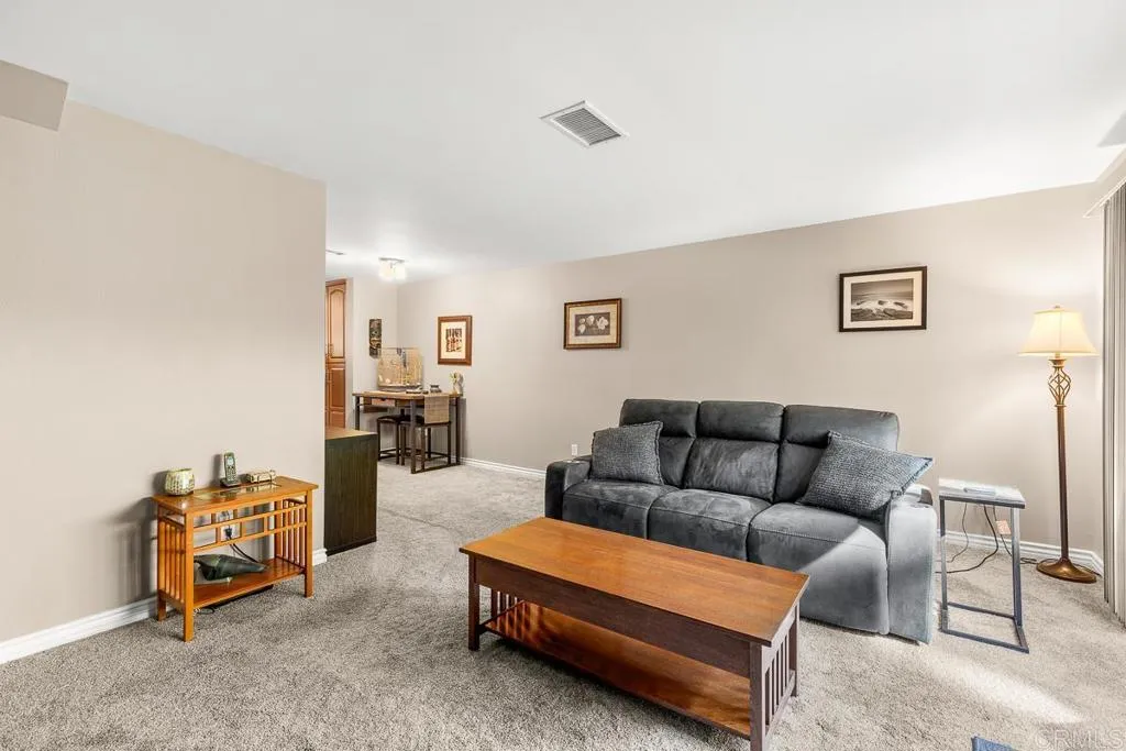 Photo #6: NDP2502255 Listing 