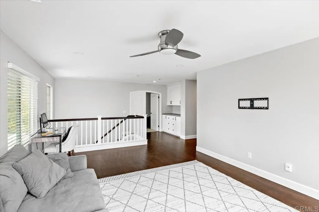 https://cdn.realtyfeed.com/cdn/127/306384742/8150300f48be7cfc4878cce4a2bc9390.webp