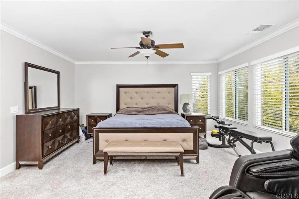 https://cdn.realtyfeed.com/cdn/127/306384742/d2f5b17ed34f1eebcc510541bf5a805c.webp