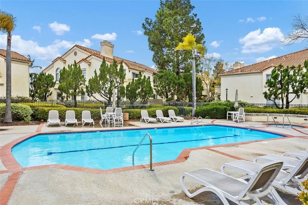 https://cdn.realtyfeed.com/cdn/127/306384748/2f3741b1da0ab4a33497a06adc298637.webp