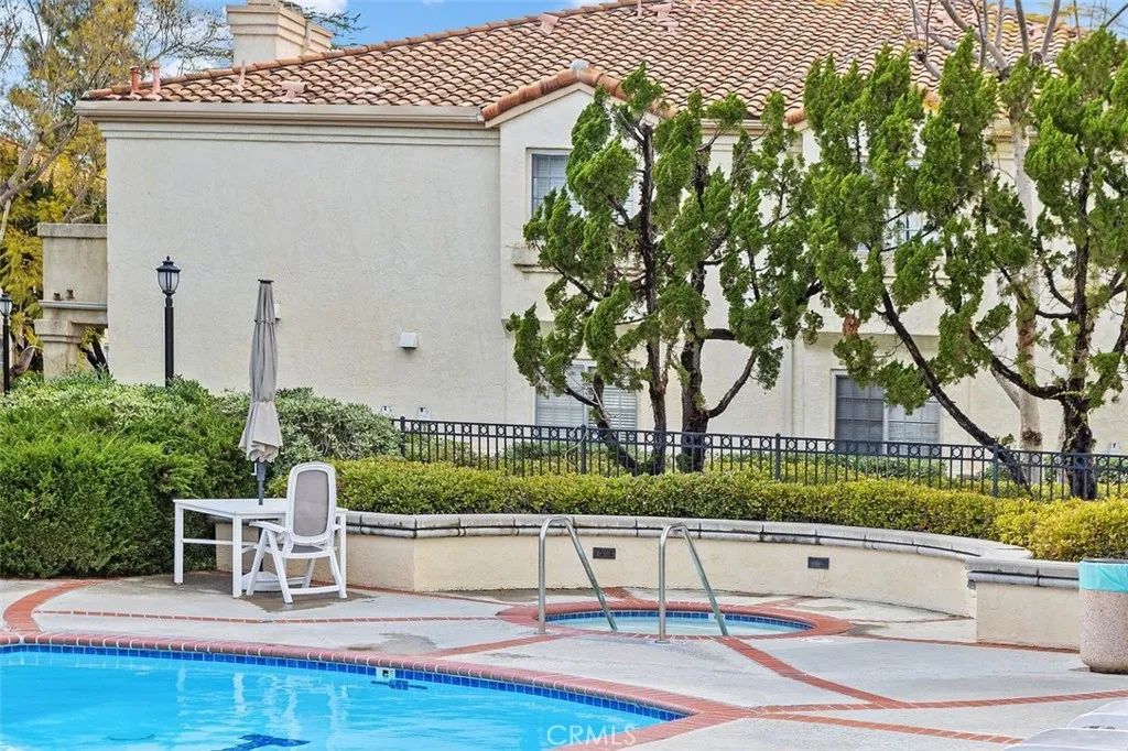 https://cdn.realtyfeed.com/cdn/127/306384748/4ee8ea13e19765d1a2b5cf21cfeaa9de.webp