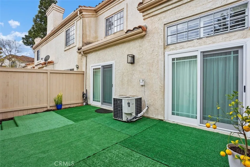 https://cdn.realtyfeed.com/cdn/127/306384748/8422493d2bba2b4493bc99fd772bb2ad.webp