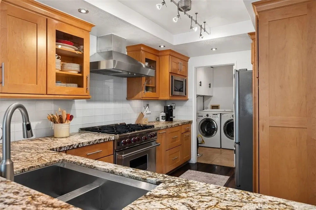https://cdn.realtyfeed.com/cdn/127/306384748/8833594ea3881ef815a3a6502a575893.webp