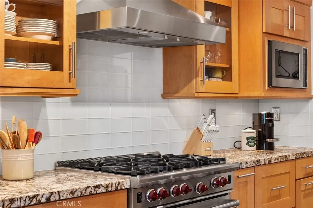 https://cdn.realtyfeed.com/cdn/127/306384748/b7c7dd03df654886e44cc75463045552.webp