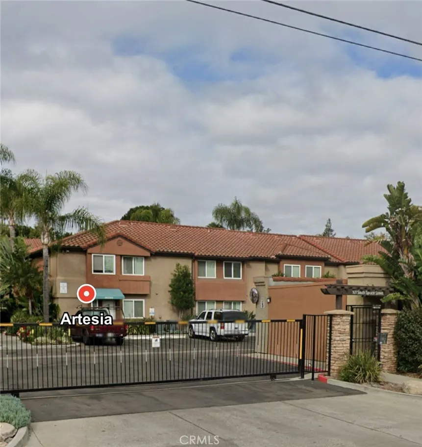 https://cdn.realtyfeed.com/cdn/127/306385088/42507fe4fbdf75e91dff9b7c5355e4c0.webp