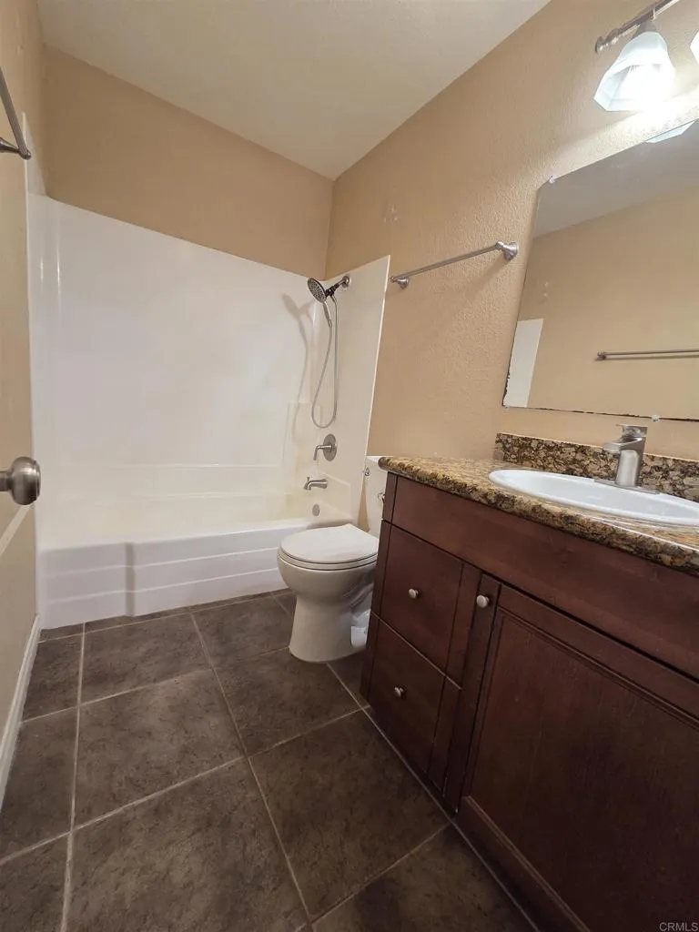 Photo #6: NDP2502294 Listing 