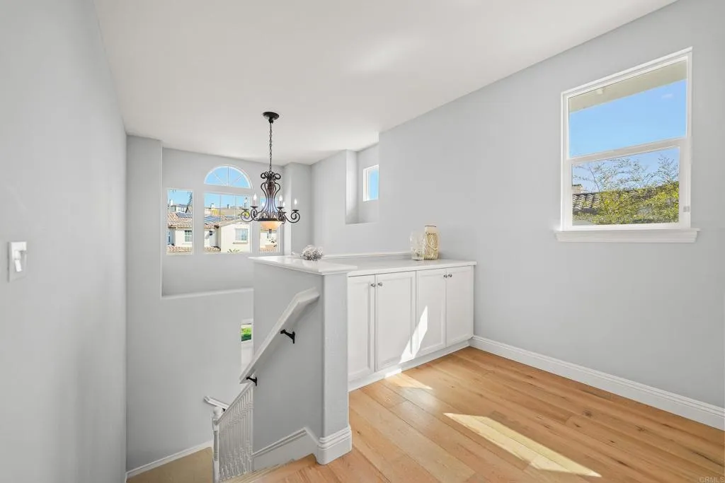 https://cdn.realtyfeed.com/cdn/127/306385754/38b73535270bac9e03961fad7ffd483d.webp