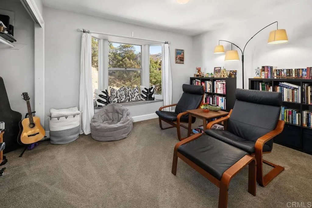 https://cdn.realtyfeed.com/cdn/127/306385830/23ac6044f5aee27c9e9957c4ee6f4415.webp