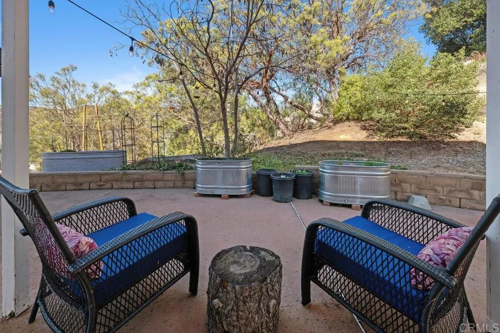https://cdn.realtyfeed.com/cdn/127/306385830/54bf1dd16b2c2ef351097858c122aca4.webp