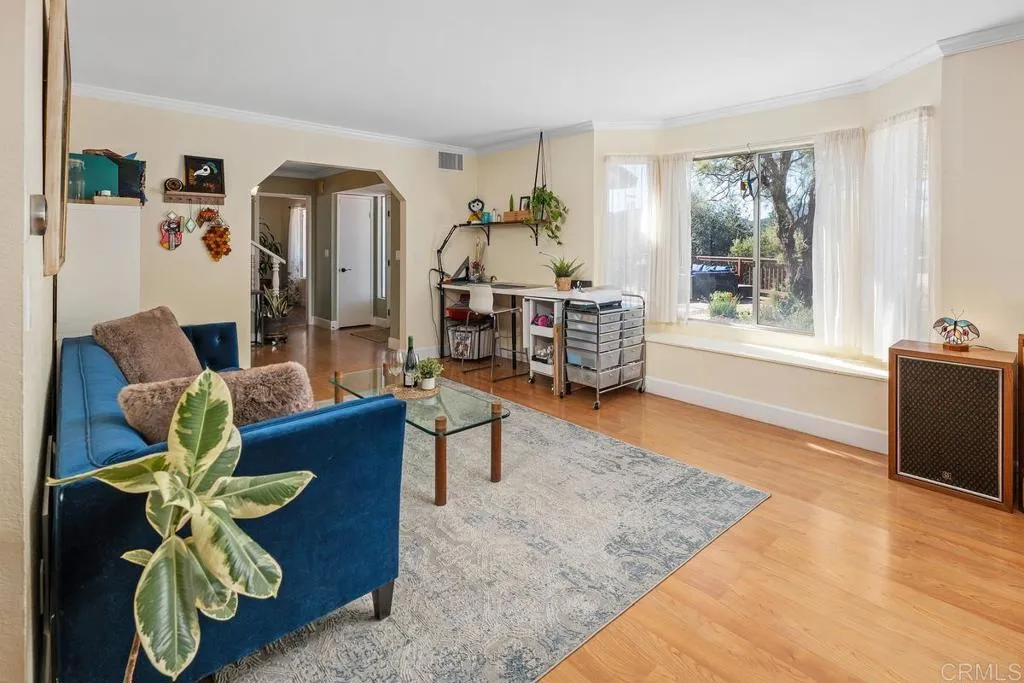 https://cdn.realtyfeed.com/cdn/127/306385830/763cd131480fef558dc4012f195a585c.webp