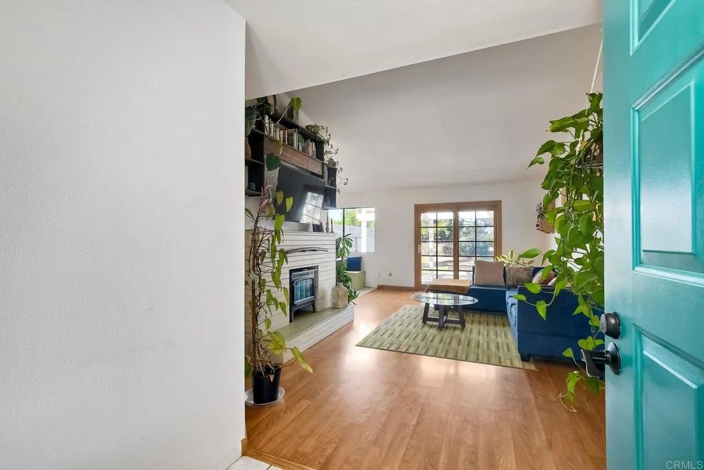 Photo #3: NDP2502326 Listing 