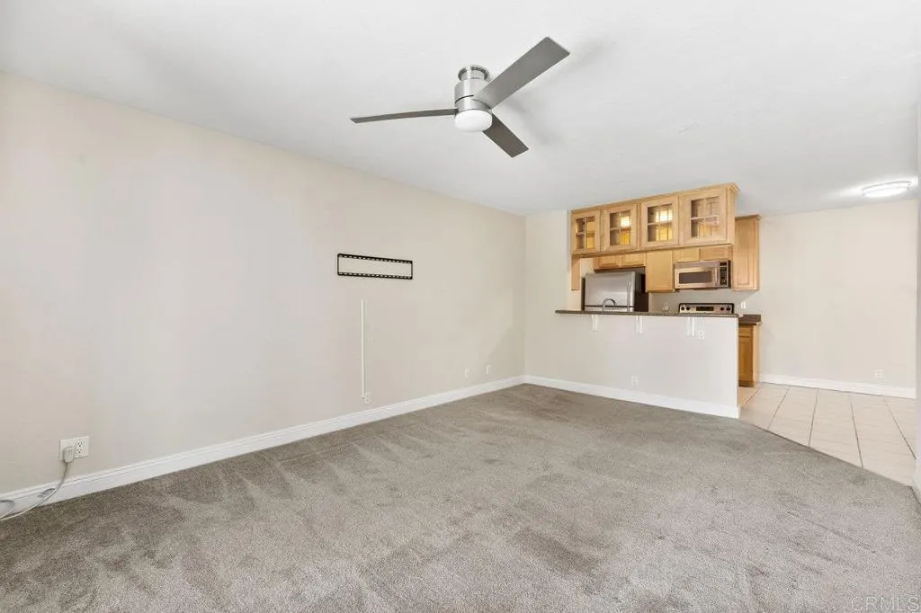 https://cdn.realtyfeed.com/cdn/127/306386422/dfb87dbf70a95b6b999fd1233ab75011.webp