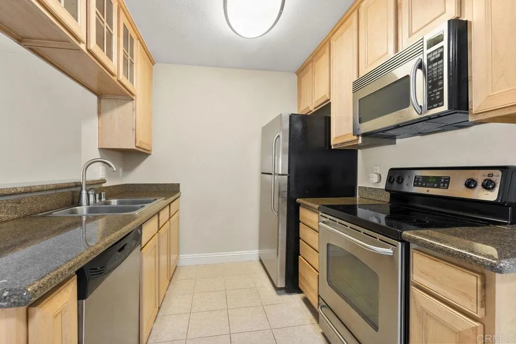 https://cdn.realtyfeed.com/cdn/127/306386422/f3f1e0b39c8ad85c6f7951691271ff96.webp