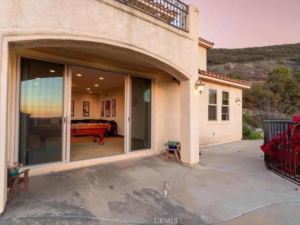 https://cdn.realtyfeed.com/cdn/127/306386854/48a55d819387b902396a15d1f82213a0.webp