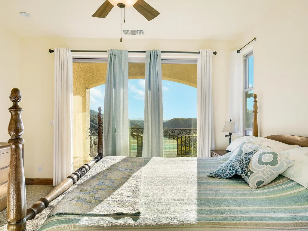 https://cdn.realtyfeed.com/cdn/127/306386854/49053181240b32b7c738ab5ed318ed76.webp